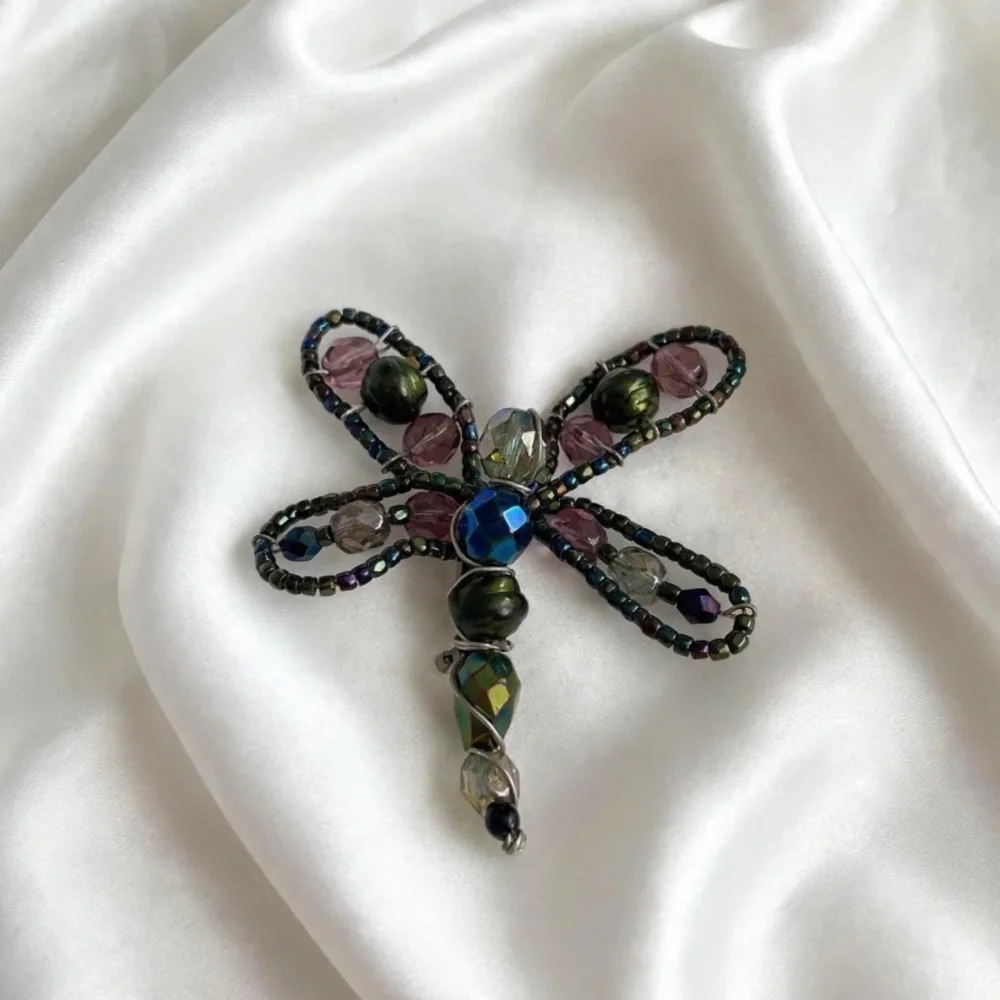 Beaded Dragonfly Brooch - Iridescent Blue & Purple